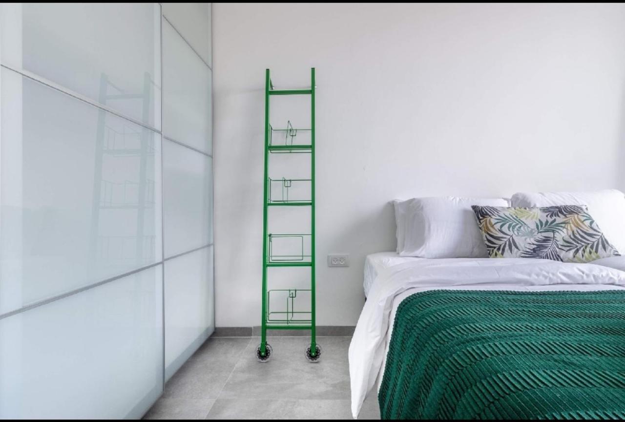 J-Tower Apartments エルサレム エクステリア 写真
