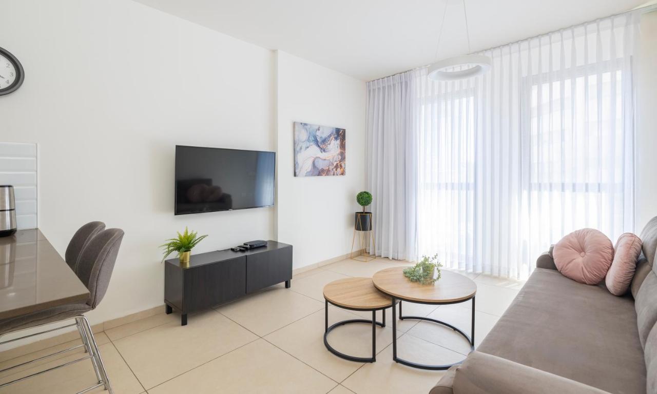 J-Tower Apartments エルサレム エクステリア 写真